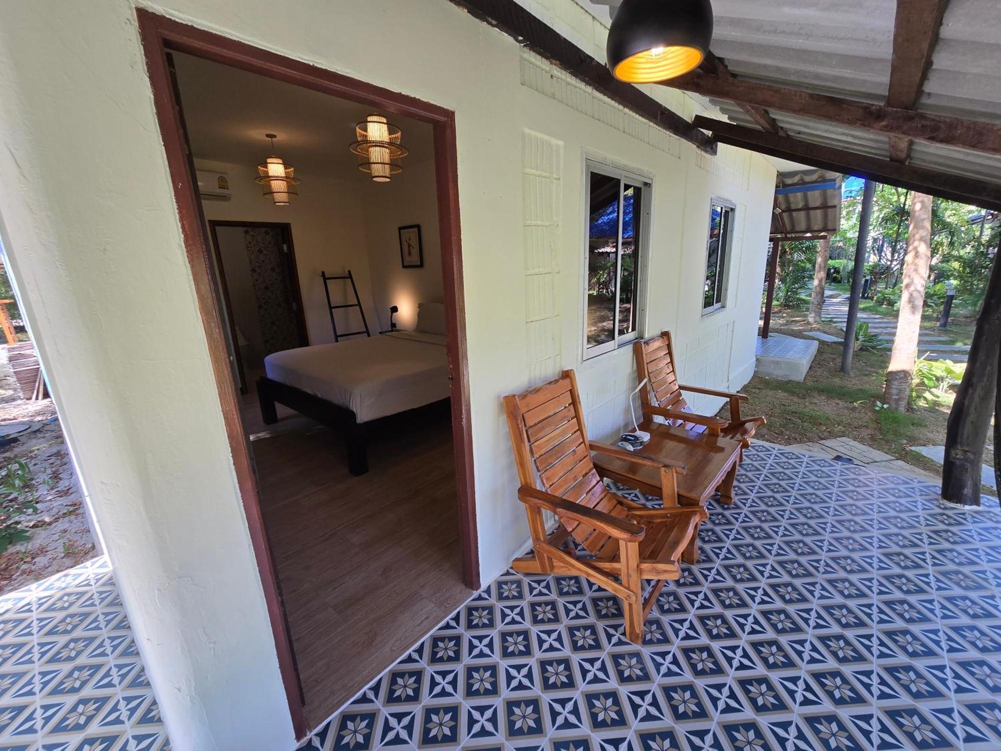 Hotel The Blue Gecko Ko Lanta Zewnętrze zdjęcie
