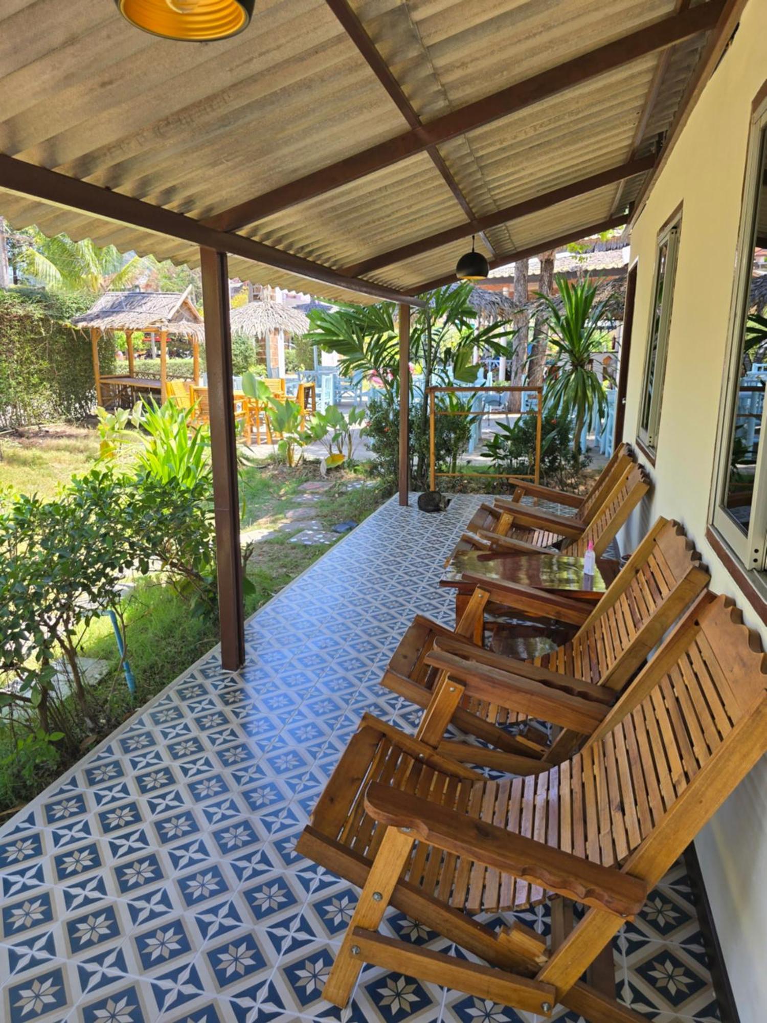 Hotel The Blue Gecko Ko Lanta Zewnętrze zdjęcie